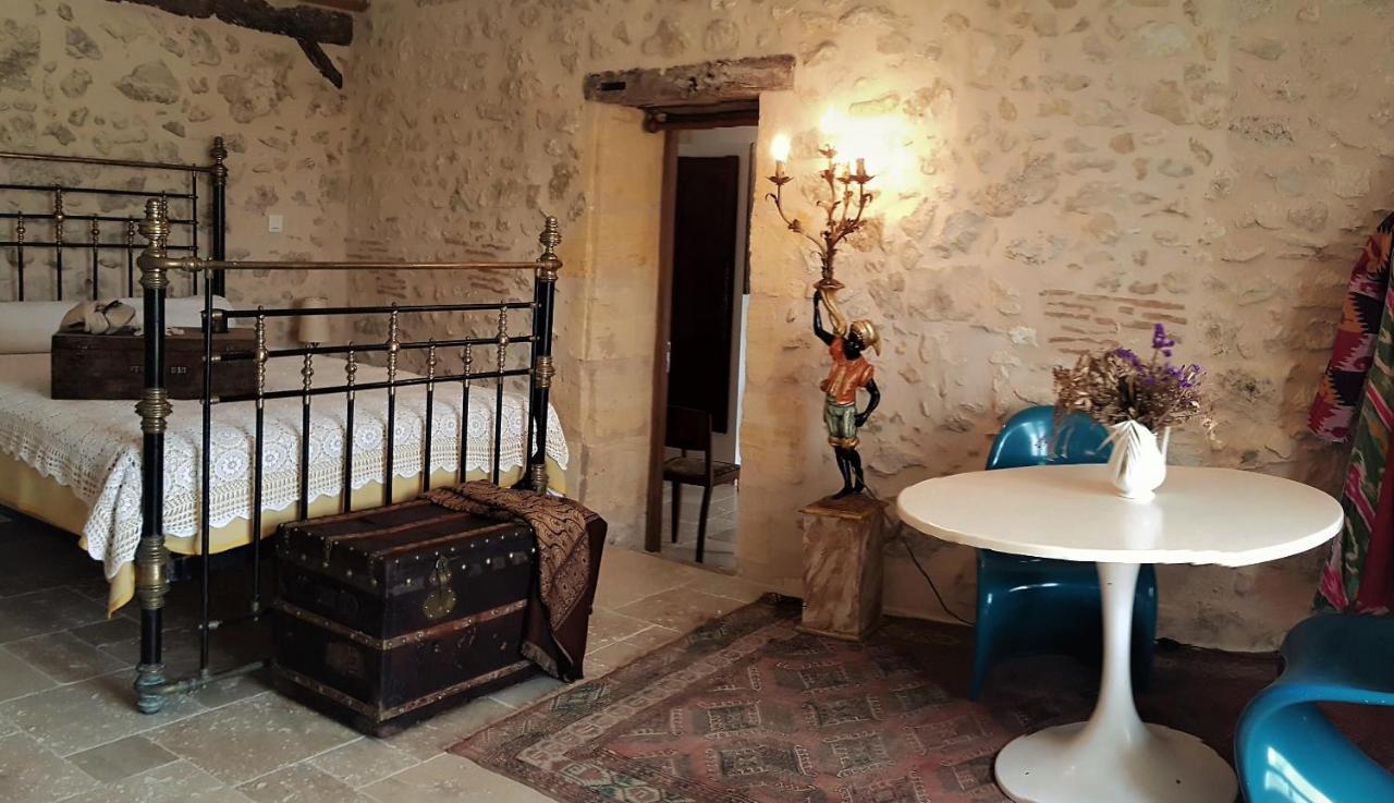 Chateau Le Truch Montussan Exteriör bild