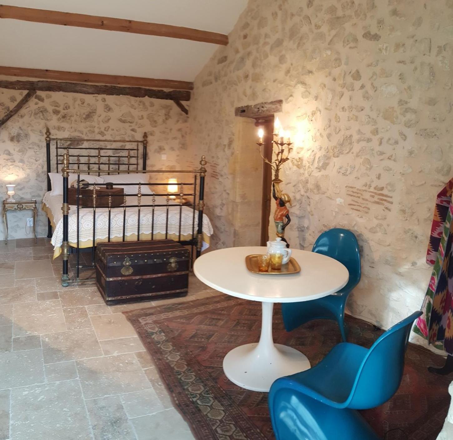 Chateau Le Truch Montussan Rum bild